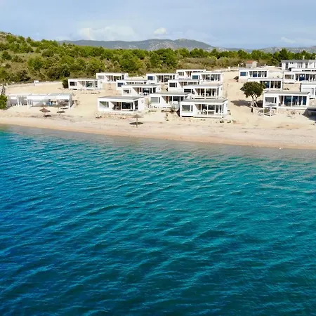 Villa Buqez 4 *